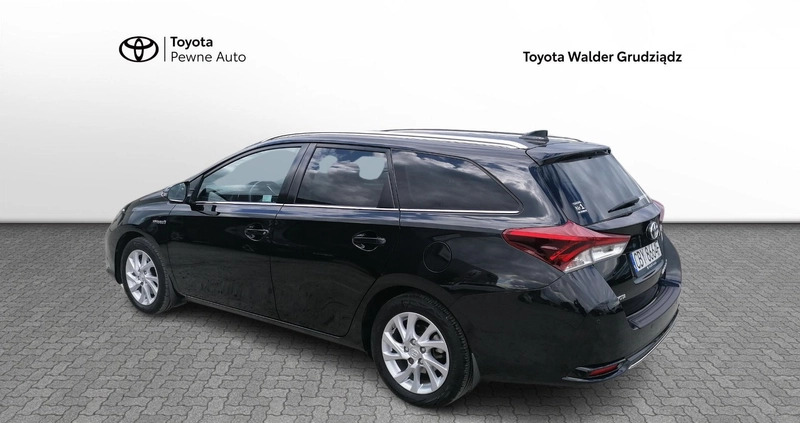 Toyota Auris cena 69900 przebieg: 66146, rok produkcji 2015 z Grudziądz małe 254